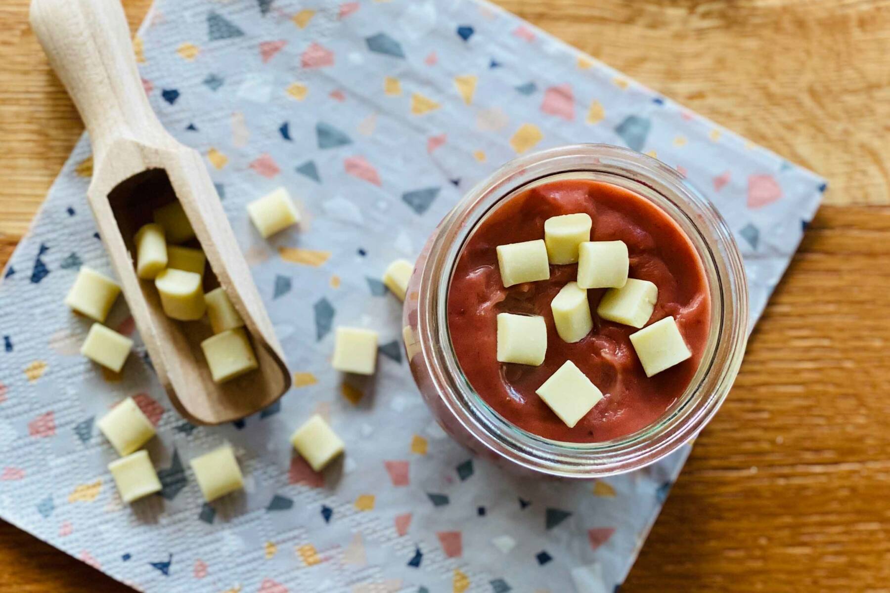Erdbeer-Rhabarber-Curd mit weißer Schokolade Rezept | Küchengötter Erdbeer-Rhabarber-Curd mit weißer Schokolade Rezept | Küchengötter
