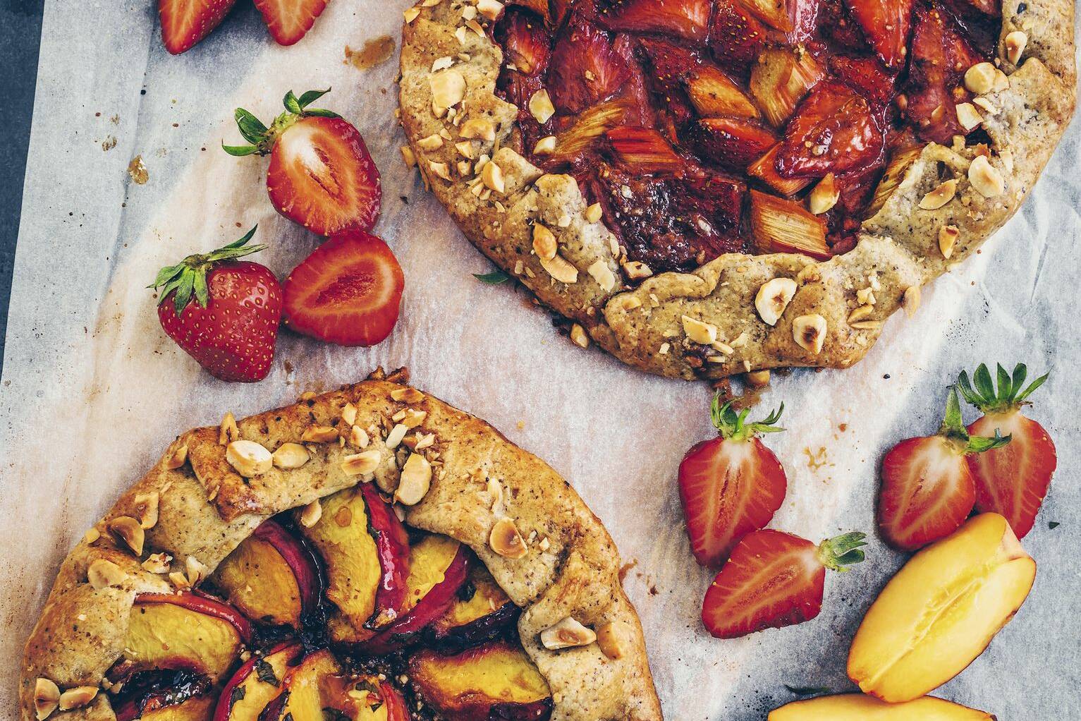 Galette mit Sommerfrüchten Rezept | Küchengötter Galette mit Sommerfrüchten Rezept | Küchengötter