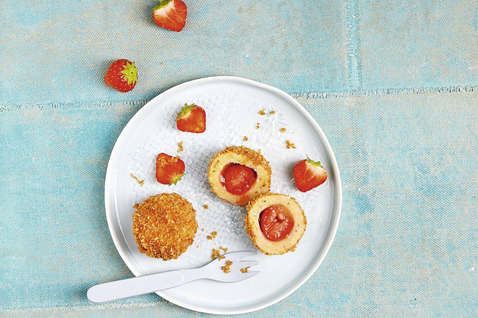 Kartoffel-Erdbeer-Knödel Rezept | Küchengötter Kartoffel-Erdbeer-Knödel Rezept | Küchengötter