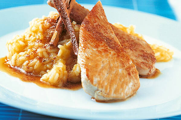 Putenschnitzel mit Zimt-Apfel-Reis Rezept | Küchengötter Putenschnitzel mit Zimt-Apfel-Reis Rezept | Küchengötter