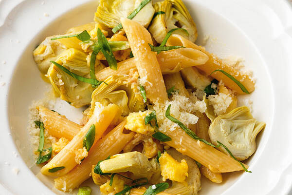 Penne mit Artischocken und Ei Rezept | Küchengötter Penne mit Artischocken und Ei Rezept | Küchengötter