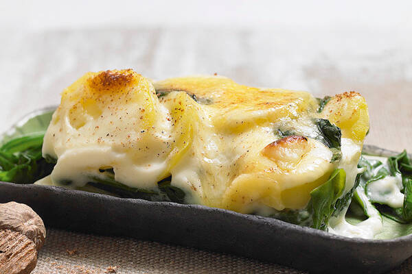 Kartoffel-Spinat-Gratin (1 Portion) Rezept | Küchengötter Kartoffel-Spinat-Gratin (1 Portion) Rezept | Küchengötter