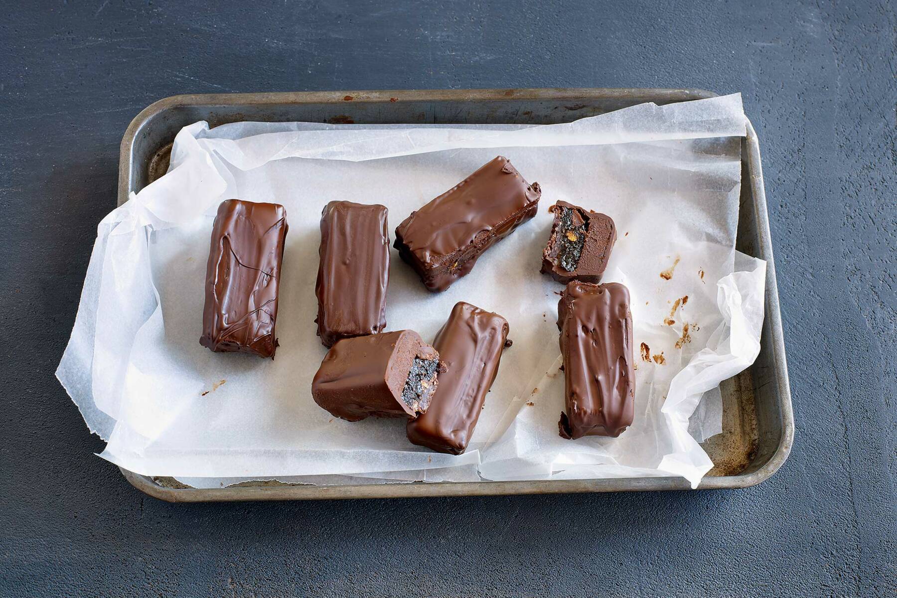Schokoriegel mit Trockenzwetschgen Rezept | Küchengötter Schokoriegel mit Trockenzwetschgen Rezept | Küchengötter