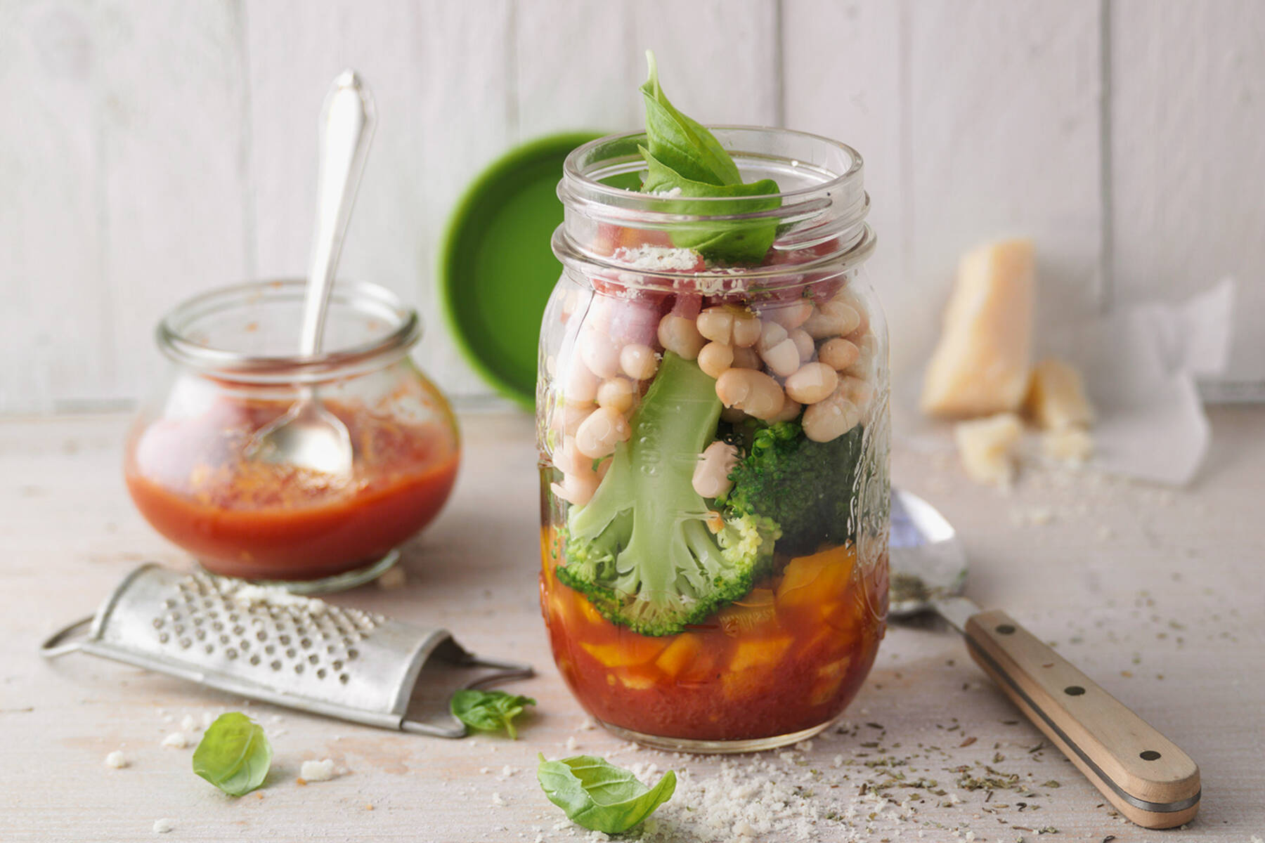 Tomatensuppe mit Brokkoli Rezept | Küchengötter Tomatensuppe mit Brokkoli Rezept | Küchengötter