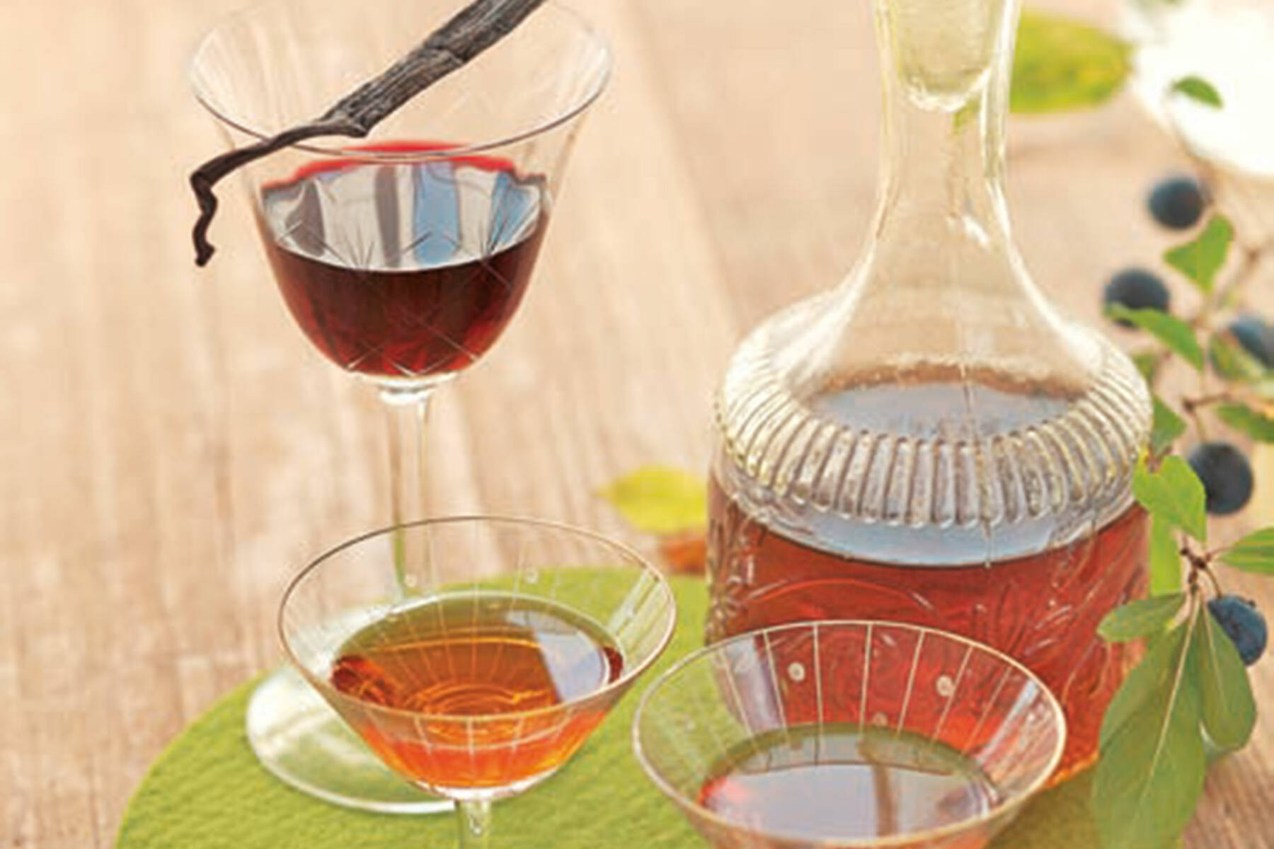 Heidelbeer-Vanille-Likör Rezept | Küchengötter