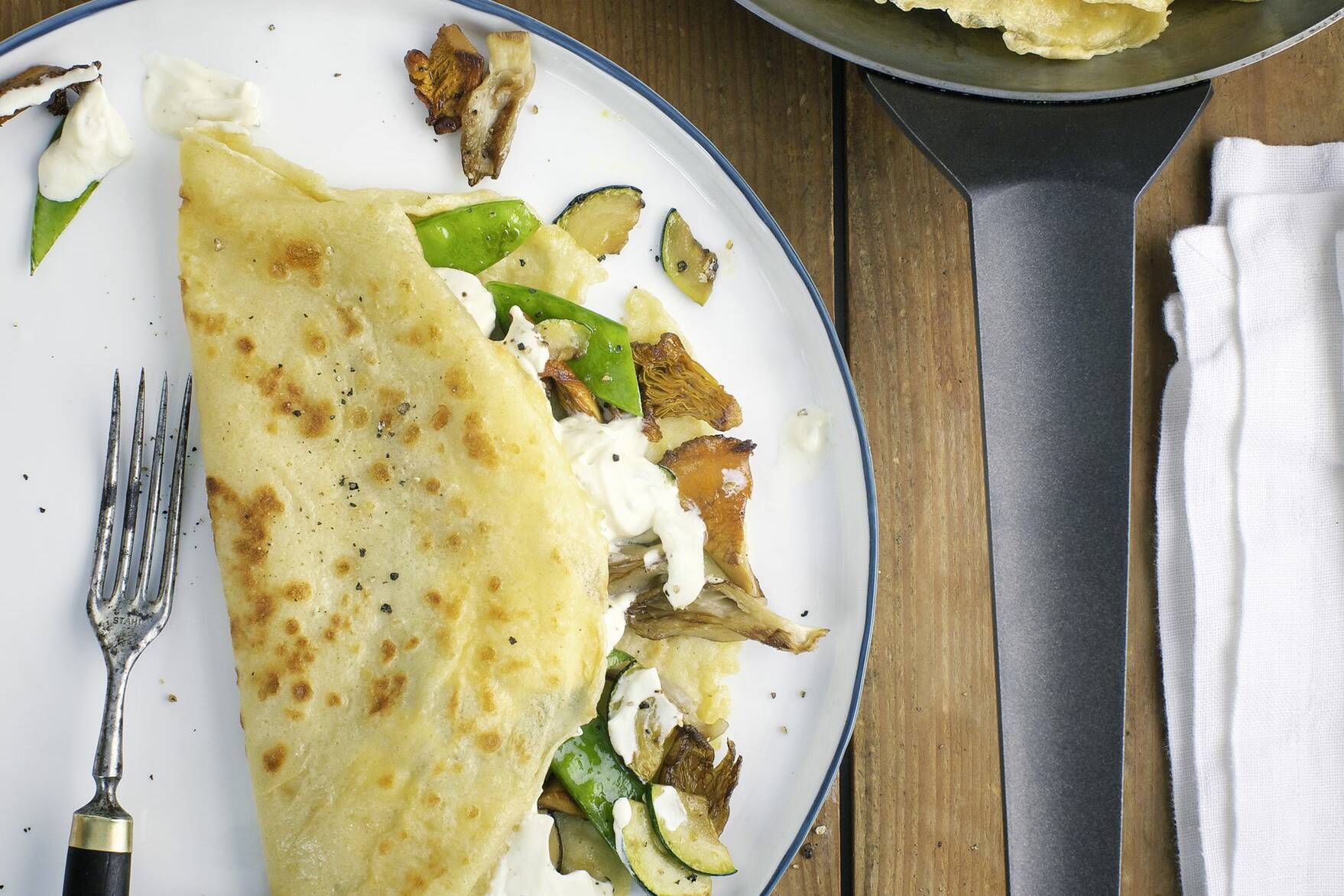 Pfannkuchen mit Gemüse und Frischkäse | Slow Carb Rezept | Küchengötter Pfannkuchen mit Gemüse und Frischkäse | Slow Carb Rezept | Küchengötter