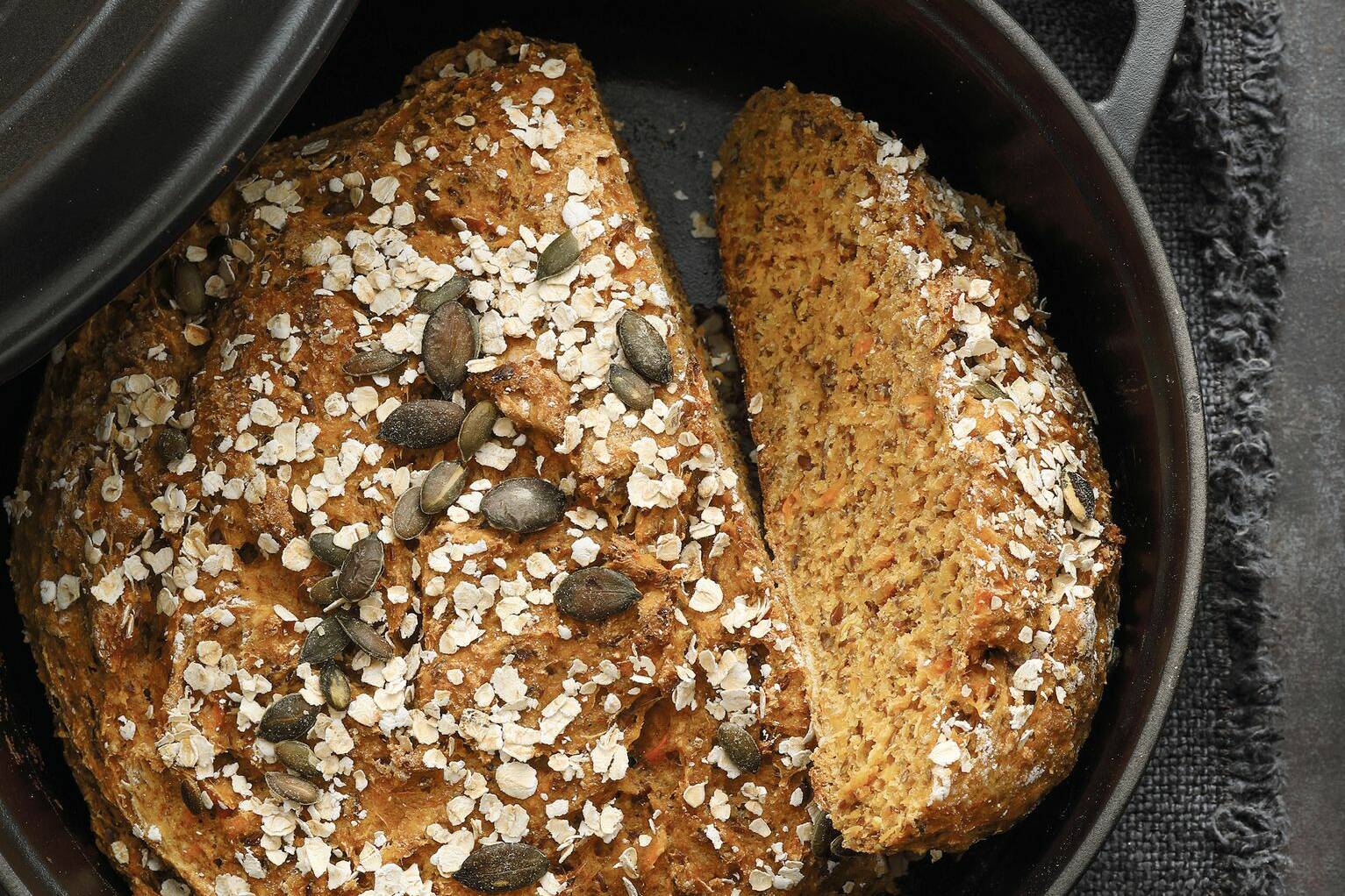 Möhren-Vollkornbrot Rezept | Küchengötter