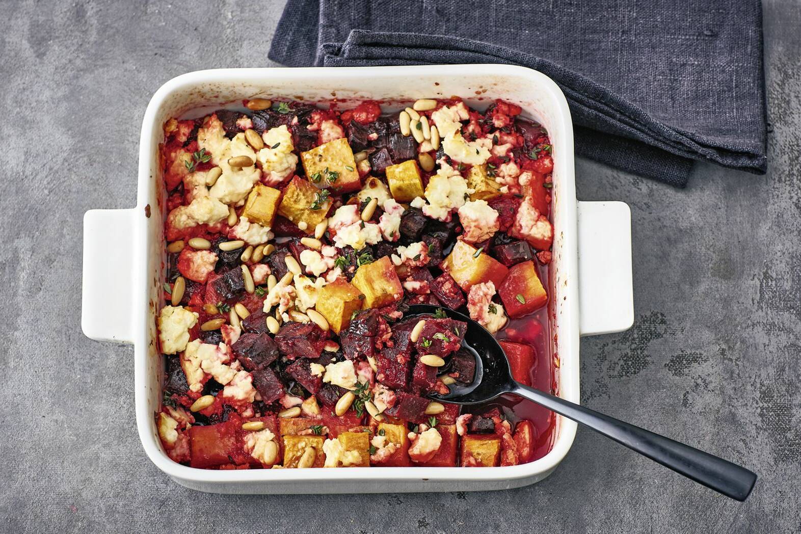 Rote-Bete-Gratin mit Feta Rezept | Küchengötter Rote-Bete-Gratin mit Feta Rezept | Küchengötter
