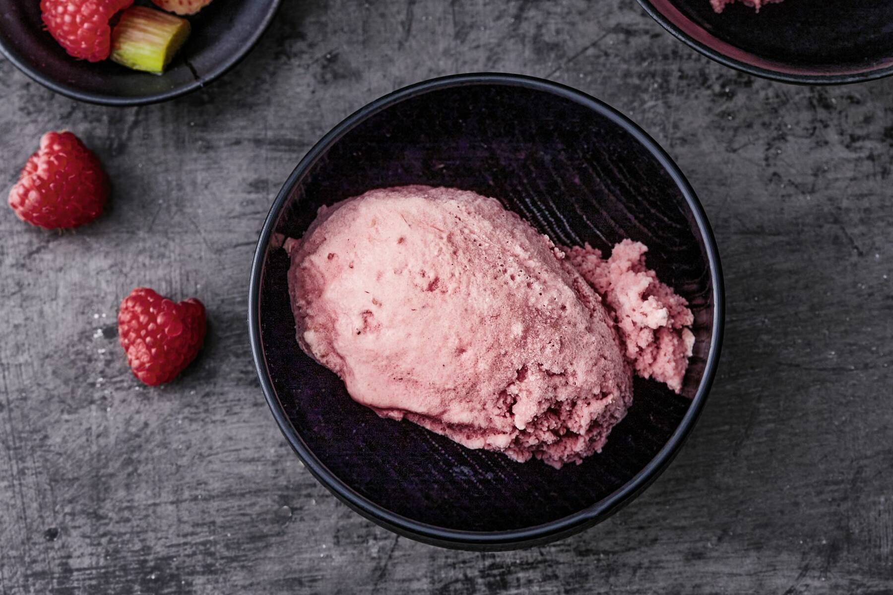 Rhabarber-Himbeer-Sorbet mit Joghurt Rezept | Küchengötter Rhabarber-Himbeer-Sorbet mit Joghurt Rezept | Küchengötter