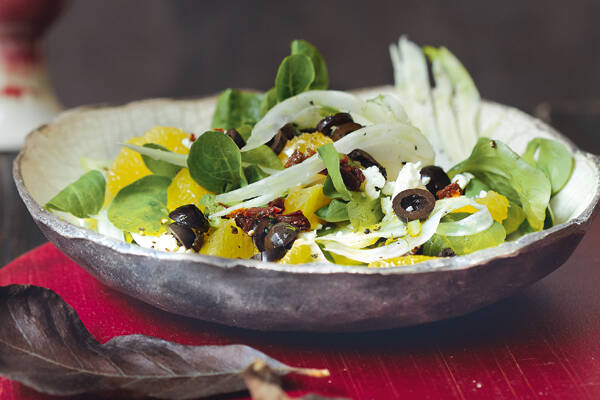Fenchelsalat mit Orangen und Schafskäse Rezept | Küchengötter Fenchelsalat mit Orangen und Schafskäse Rezept | Küchengötter