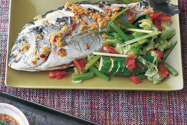 Gedämpfter Fisch mit Chilisauce Rezept | Küchengötter Gedämpfter Fisch mit Chilisauce Rezept | Küchengötter