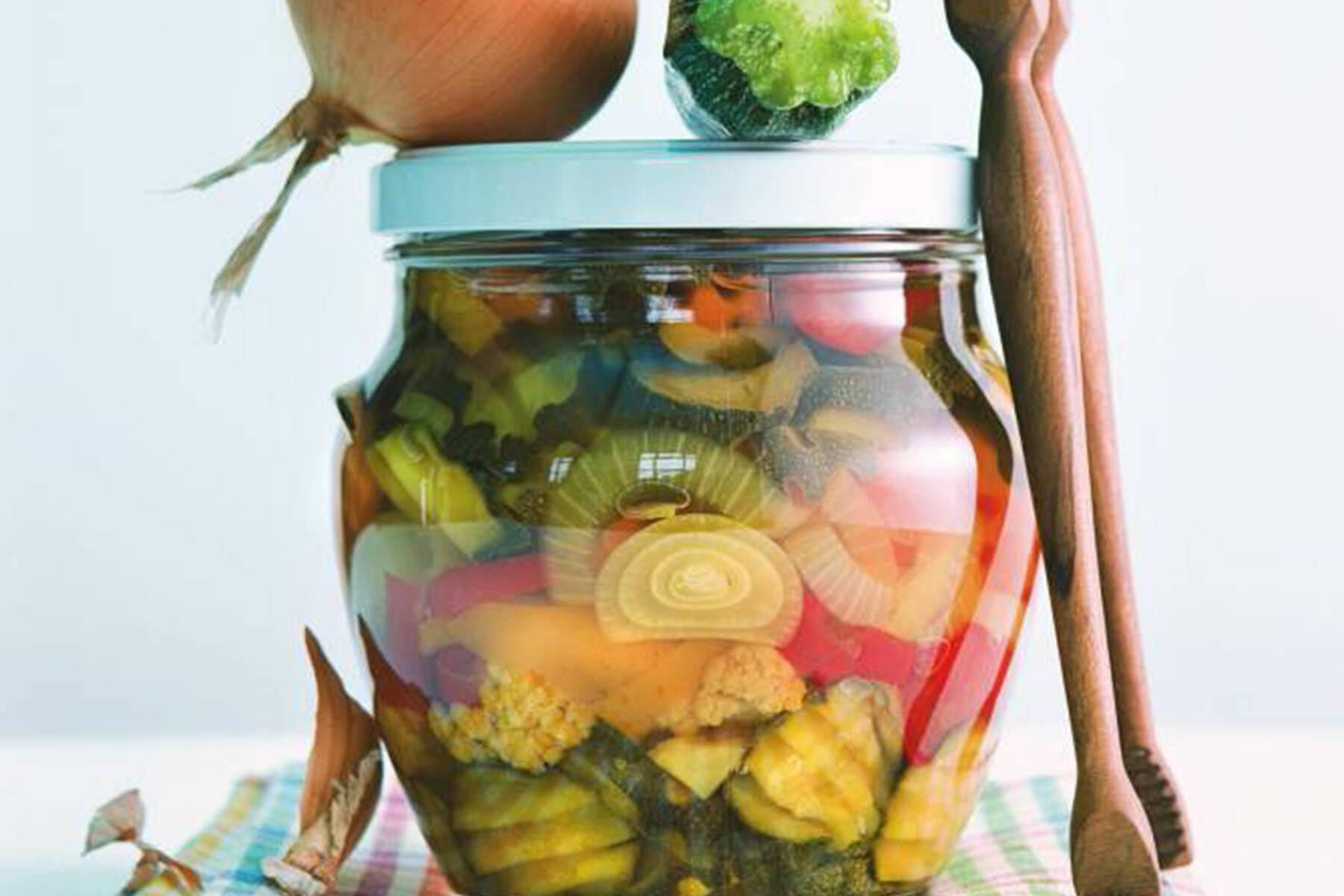 Pikant Eingelegtes Gartengemüse Rezept | Küchengötter Pikant Eingelegtes Gartengemüse Rezept | Küchengötter