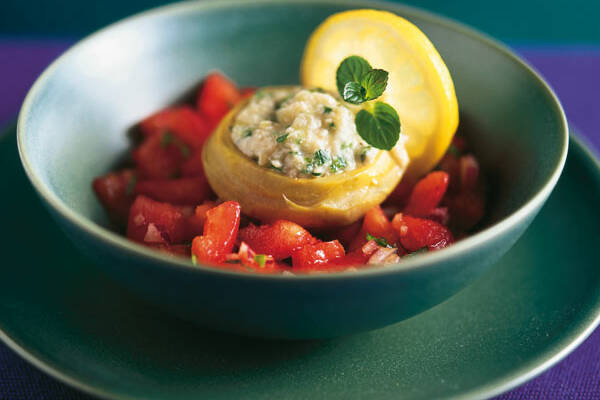 Artischockenböden mit Mandel-Paste