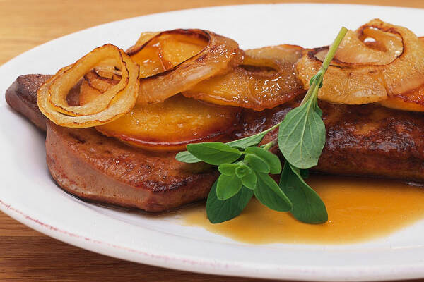 Leber Mit Fünf Zwiebelsorten Und Pan Con Tomate — Rezepte Suchen Leber Mit Fünf Zwiebelsorten Und Pan Con Tomate — Rezepte Suchen