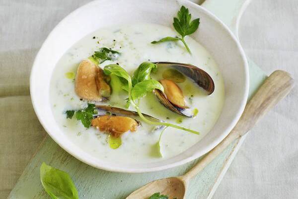 Kartoffelcremesuppe mit Miesmuscheln Rezept | Küchengötter