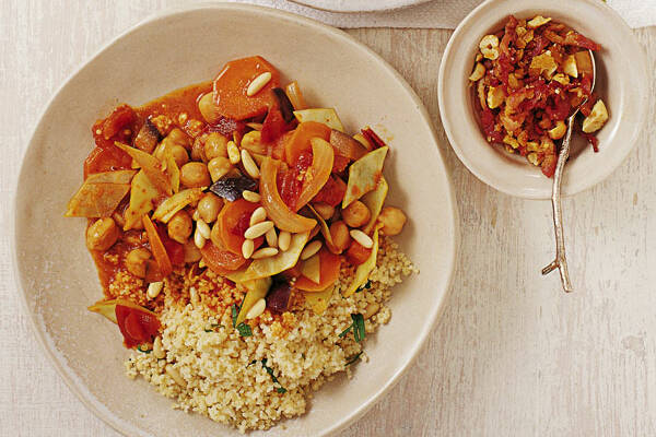 Orientalische Gemüse-Couscous-Pfanne Rezept | Küchengötter Orientalische Gemüse-Couscous-Pfanne Rezept | Küchengötter