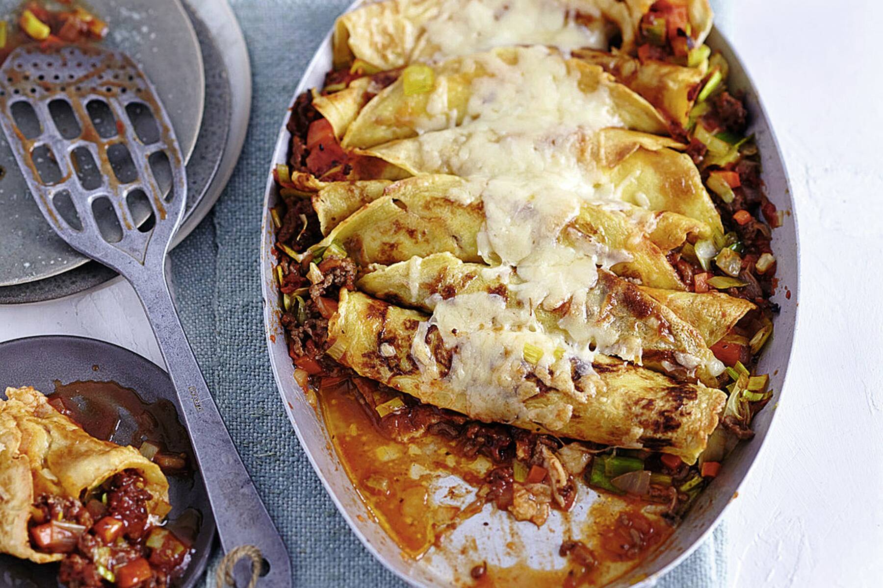 Pfannkuchen mit Hackfleischfüllung Rezept | Küchengötter Pfannkuchen mit Hackfleischfüllung Rezept | Küchengötter