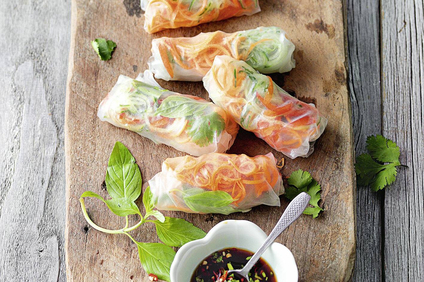 vietnamesische sommerrollen gemüsespirelli rezept küchengötter
