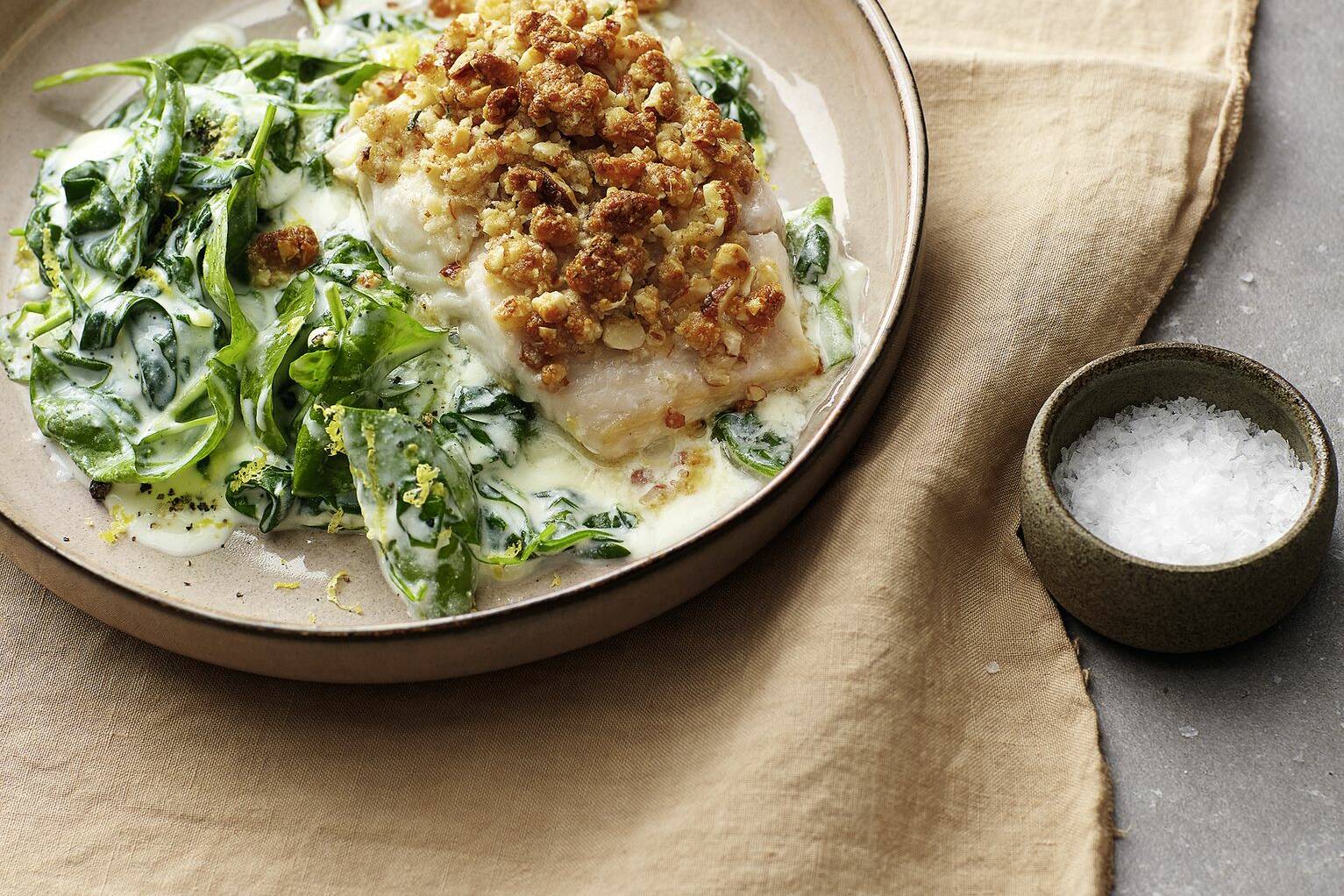 Überbackener Fisch mit Rahmspinat Rezept | Küchengötter Überbackener Fisch mit Rahmspinat Rezept | Küchengötter