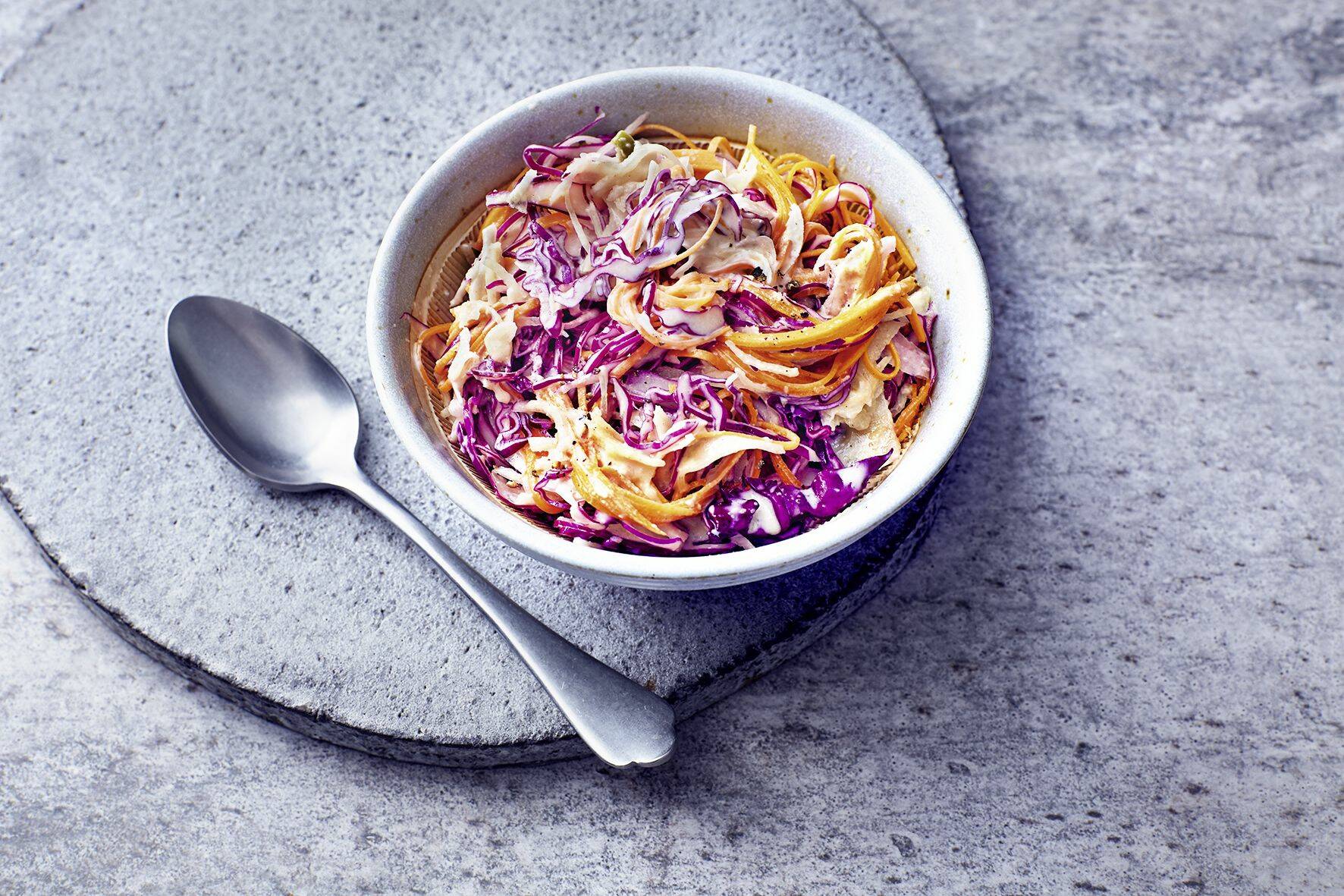 Bunter Krautsalat Rezept | Küchengötter Bunter Krautsalat Rezept | Küchengötter