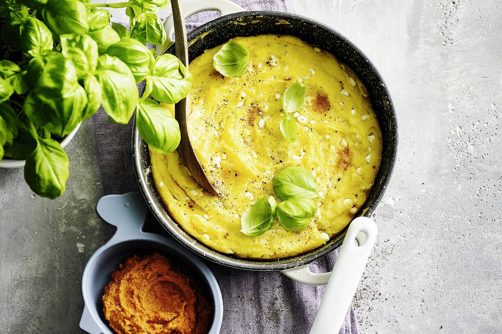 Knusprige Polenta Mit Paprika Und Joghurt Dip - Rezepte Suchen Knusprige Polenta Mit Paprika Und Joghurt Dip - Rezepte Suchen