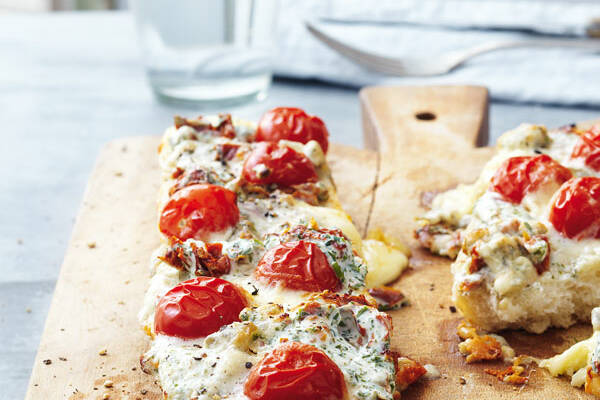 Gebackene Käse-Baguettes Rezept | Küchengötter Gebackene Käse-Baguettes Rezept | Küchengötter