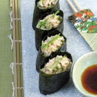 Gunkan-Sushi mit Thunfischcreme