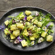 Kartoffel-Löwenzahn-Salat