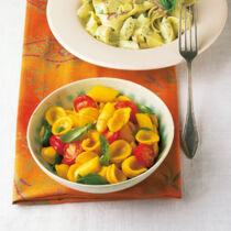 Safranspargel mit Orecchiette Safranspargel mit Orecchiette