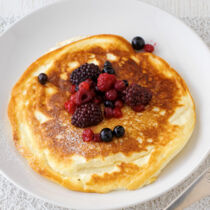 Quark-Omeletts mit Beeren