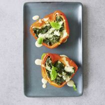 Paprika mit Falafelfüllung