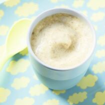 Grieß-Birnen-Brei Grieß-Birnen-Brei