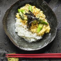 Reis mit Spargel und Ei
