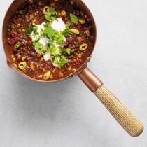 Chili mit schwarzen Linsen