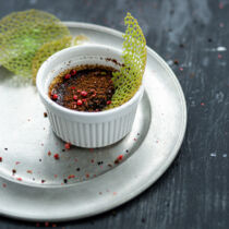 Tomaten-Gin-Crème brûlée Tomaten-Gin-Crème brûlée