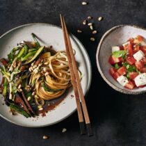 Italo-Bamigoreng 
Caprese-Style