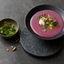 Rotkohlsuppe mit Gremolata
