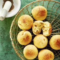 Anis-Dinkel-brötchen Anis-Dinkel-brötchen