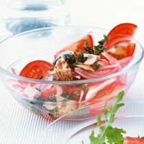 Tomaten-Tunfisch-Salat Tomaten-Tunfisch-Salat
