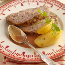 Hackbraten mit Rahmguss Hackbraten mit Rahmguss