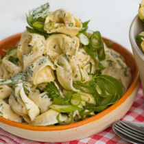 Italienischer Tortellinisalat