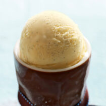 Klassisches Vanilleeis