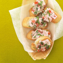 Crostini mit Schinkencreme Crostini mit Schinkencreme