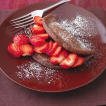 Schoko-Omelett mit Erdbeeren Schoko-Omelett mit Erdbeeren