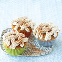 Linzer Cupcakes mit Zimthäubchen