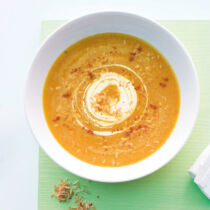 Möhrensuppe mit Kokos und Curry