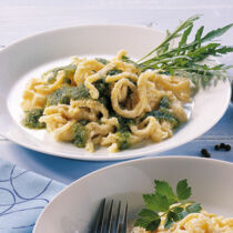 Spätzle mit Rucola-Pesto