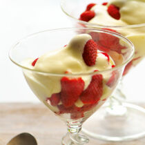 Zabaione mit Erdbeeren