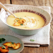 Steinpilzsuppe mit Kartoffeln Steinpilzsuppe mit Kartoffeln