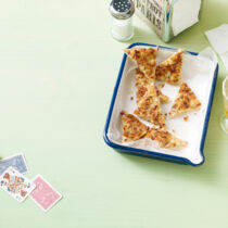 Herzhafte Käse-Nuss-Ecken